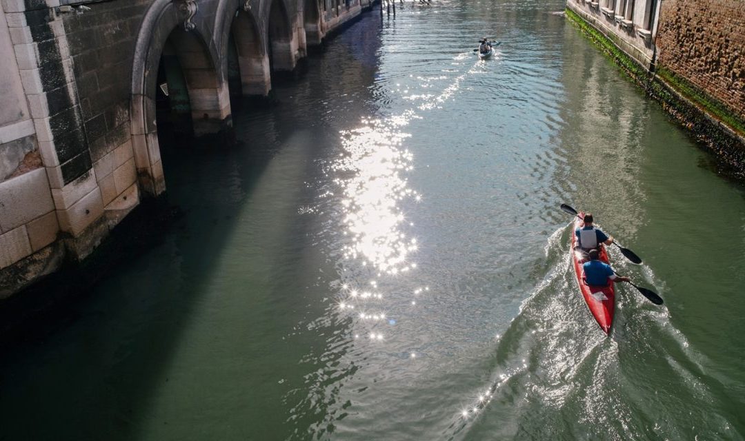 Kayak a Venezia: emozioni uniche alla scoperta della laguna