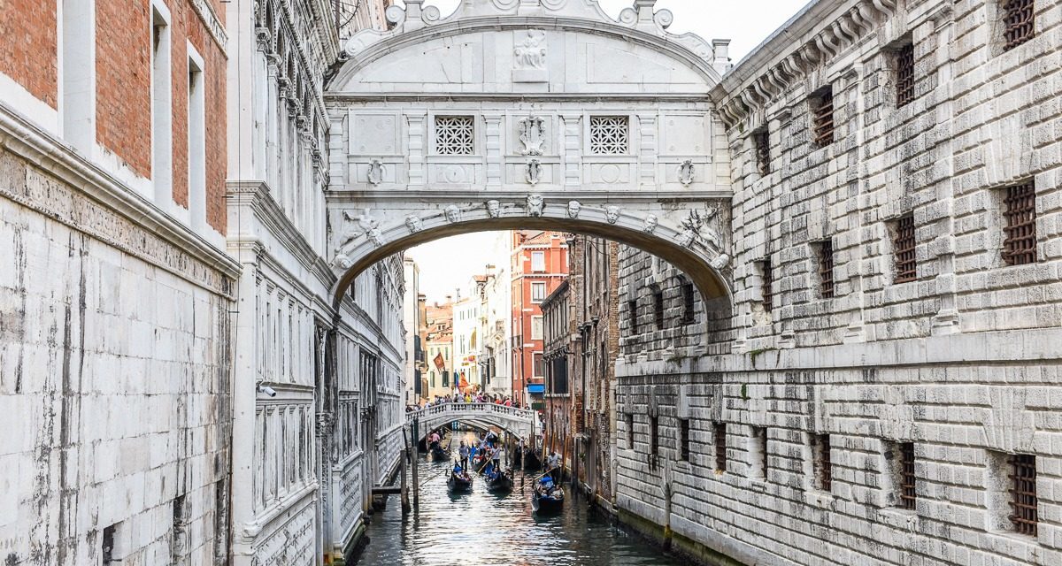 Legends and secrets about the Bridge of Sighs in Venice